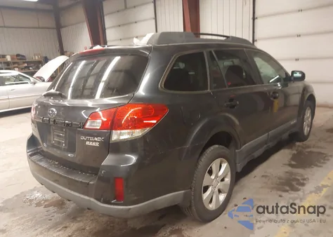 2010 Subaru Outback 2.5I Premium z USA, uszkodzony, nr VIN 4S4BRBGC8A3324738